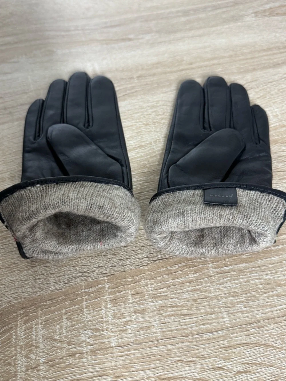 Kebesu Women M Black Sheepskin Leather Cashmere Lined Driving Gloves